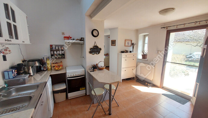 17. kép | Eladó Családi ház, Oroszlány (#180402)