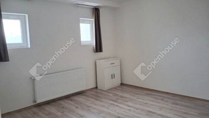 5. kép | Kiadó Társasházi lakás, Komárom (#179646)