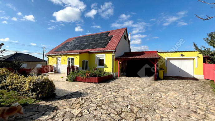 20. kép | Front oldal | Eladó Családi ház, Emőd (#177531)