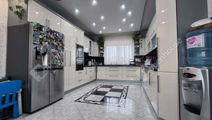 0. kép | Eladó Sorház, Ebes (#180899)