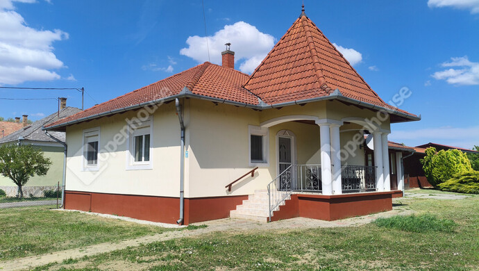 0. kép | Eladó Családi ház, Zalaszentlászló (#181555)