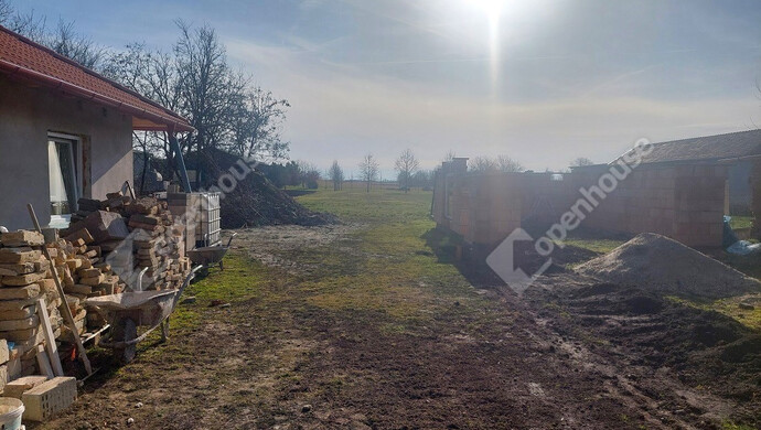 18. kép | Eladó Családi ház, Lajoskomárom (#177640)