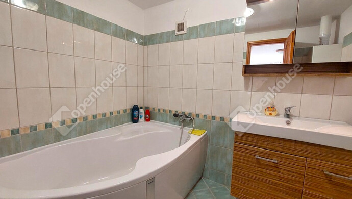 30. kép | Eladó Téglaépítésű lakás, Balatonboglár (#177692)