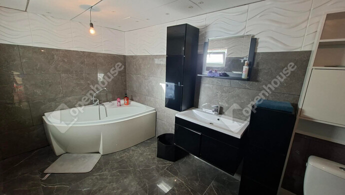 9. kép | Eladó Családi ház, Esztergom (#179112)