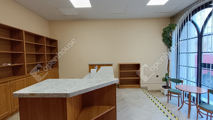 1. kép | Eladó Üzlethelyiség, Sopron (#178134)