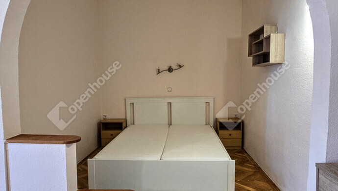 1. kép | Méretes hálófülke | Eladó Társasházi lakás, Budapest VI. Ker. (#182672)