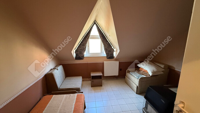 9. kép | Eladó Szolgáltató egység, Hegyhátszentjakab (#179826)