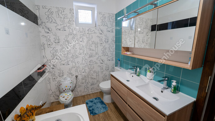 9. kép | Eladó Családi ház, Mikepércs (#180567)