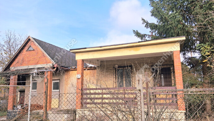 1. kép | Eladó Telek, Mocsa (#178255)