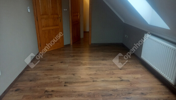 72. kép | Eladó Családi ház, Pápa (#178516)