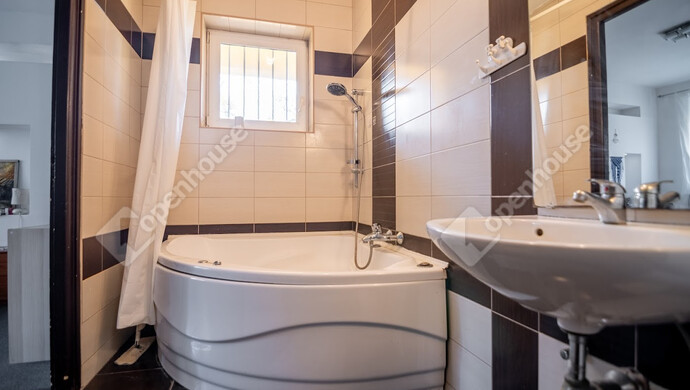 9. kép | Eladó Téglaépítésű lakás, Budapest II. Ker. (#178302)