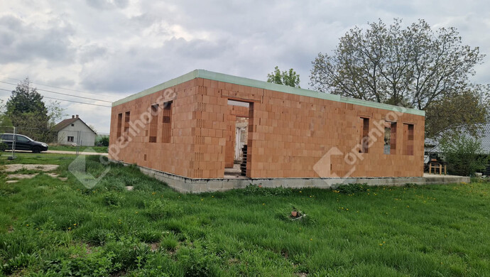 2. kép | Eladó Családi ház, Csém (#181142)