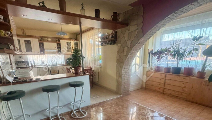 2. kép | Eladó Családi ház, Komárom (#176501)