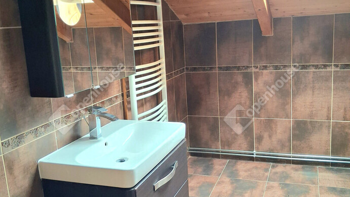 29. kép | Eladó Családi ház, Komárom (#178308)