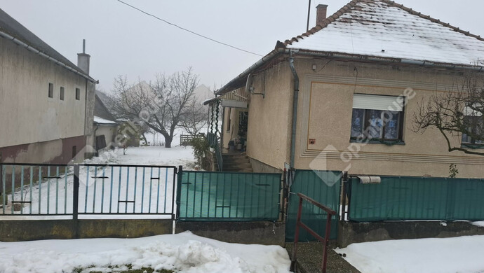 37. kép | Eladó Családi ház, Bak (#179191)