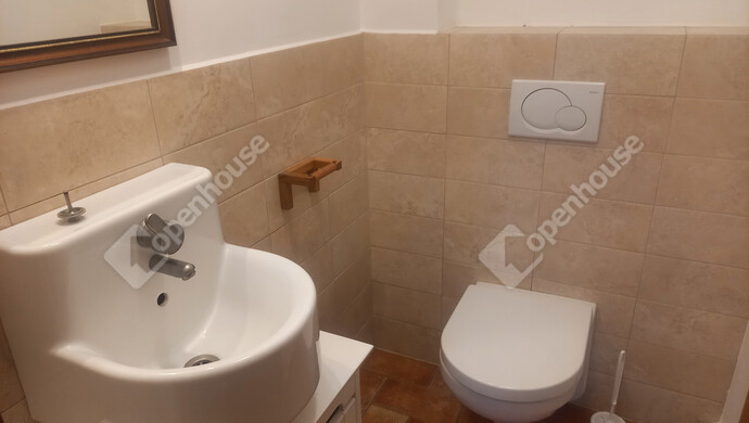 47. kép | Eladó Családi ház, Pápa (#178516)