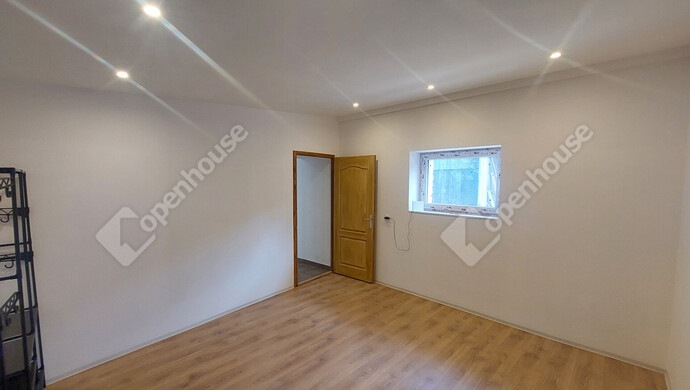 1. kép | Eladó Családi ház, Neszmély (#179504)