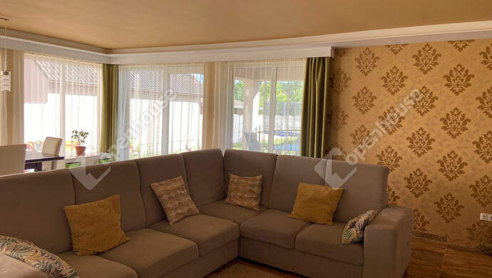 1. kép | Eladó Családi ház, Nyúl (#178203)