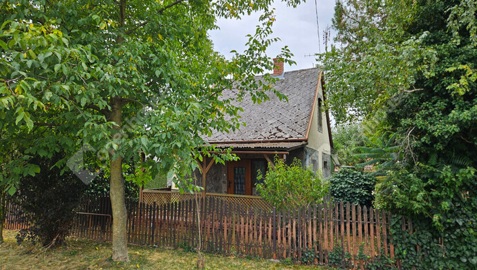 1. kép | Eladó Nyaraló, Rum (#178239)