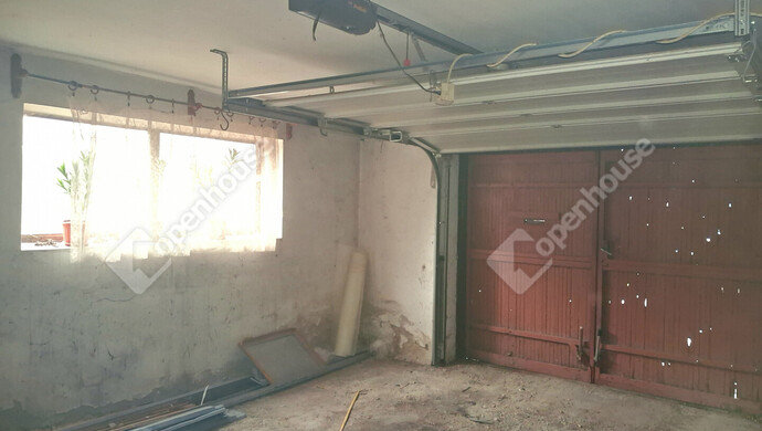 33. kép | Eladó Családi ház, Bana (#180022)