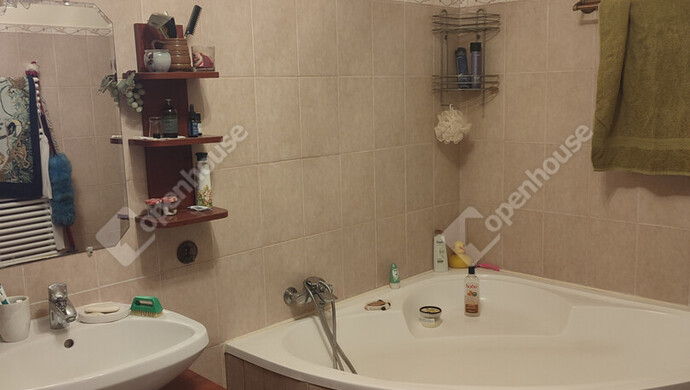 6. kép | Kiadó Családi ház, Naszály (#179688)