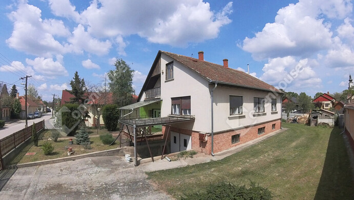 0. kép | Utcai homlokzat | Eladó Családi ház, Pilis (#174606)