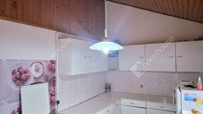 17. kép | Eladó Családi ház, Bana (#180022)