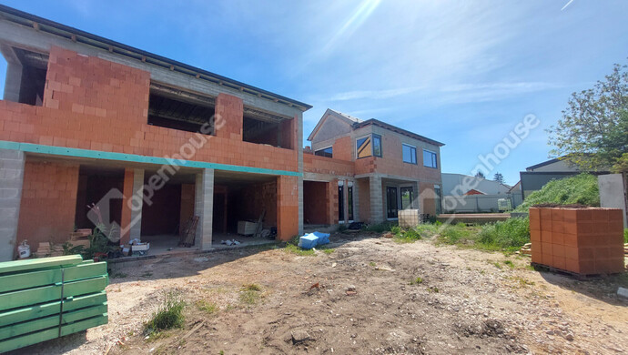 0. kép | Eladó Családi ház, Tatabánya (#181387)