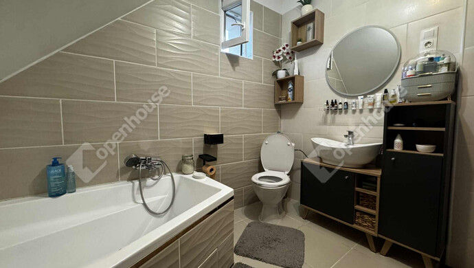 15. kép | Eladó családi ház Várpalotán | Eladó Családi ház, Várpalota (#178754)