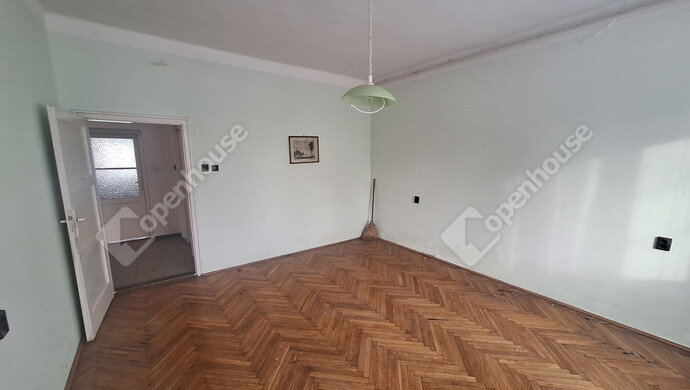 6. kép | Eladó Családi ház, Ajka (#178760)