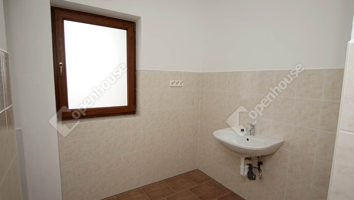 4. kép | Eladó lakás, iroda, üzlethelyiség | Eladó Társasházi lakás, Székesfehérvár (#180780)