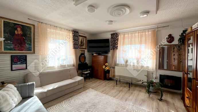 1. kép | Nappali | Eladó Családi ház, Emőd (#177531)