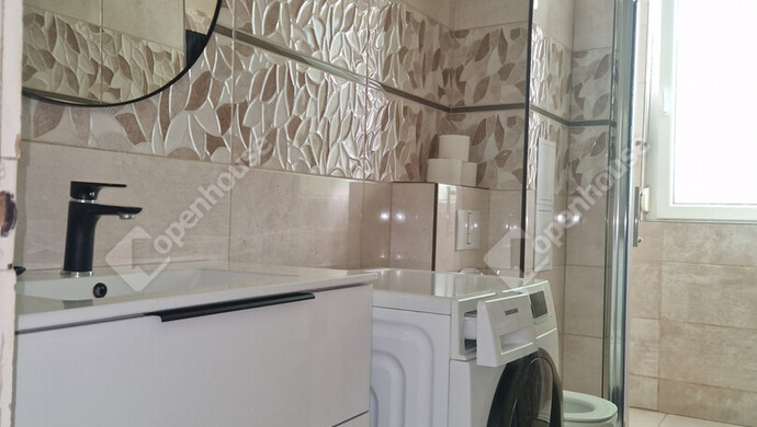 1. kép | Eladó Társasházi lakás, Komárom (#176408)