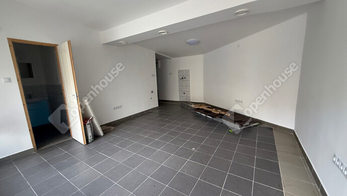 2. kép | Eladó Üzlethelyiség, Zalaegerszeg (#178402)