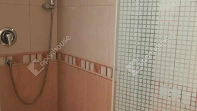 9. kép | Eladó Téglaépítésű lakás, Pápa (#179846)