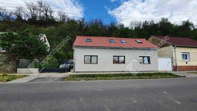 0. kép | Utcakép | Eladó Családi ház, Kaposvár (#174566)