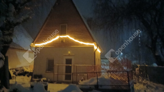 0. kép | Udvarból nézve | Eladó Nyaraló, Szeged (#179659)