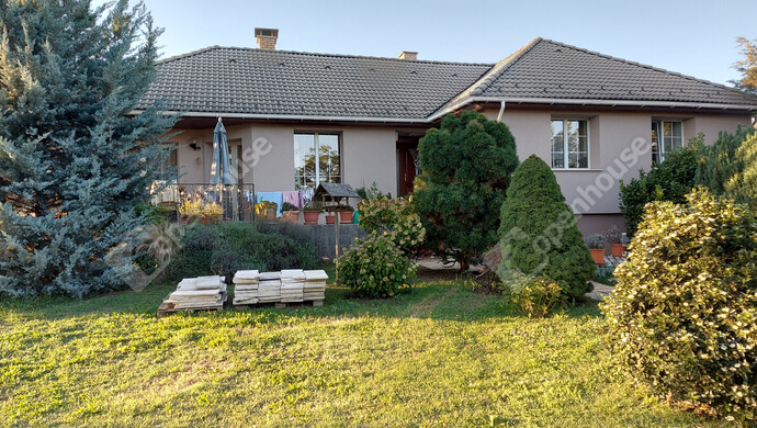 0. kép | Eladó Családi ház, Győrújbarát (#173493)