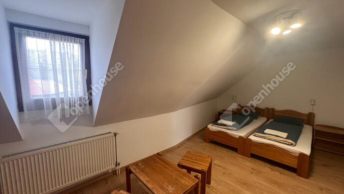 8. kép | Kiadó Ikerház, Hegykő (#181261)