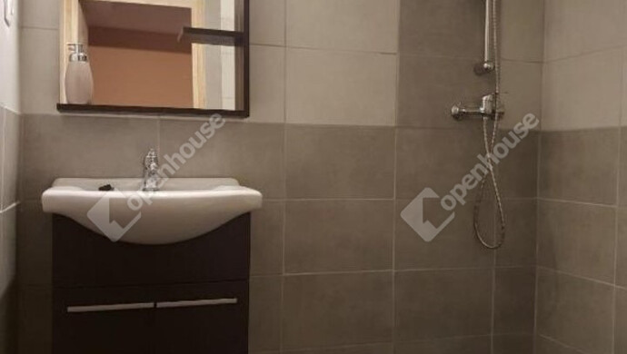 1. kép | Eladó Téglaépítésű lakás, Siófok (#178815)