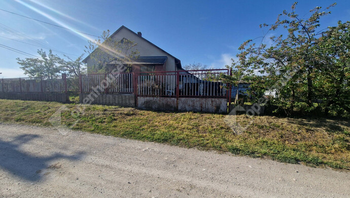 6. kép | Eladó Családi ház, Bakonybánk (#181310)