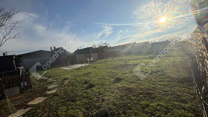 16. kép | Eladó Családi ház, Bana (#178653)