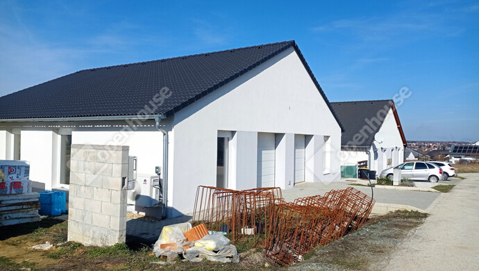 2. kép | Eladó Ikerház, Teskánd (#180296)