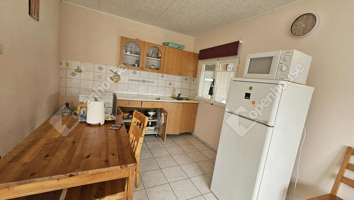 4. kép | Eladó Nyaraló, Tatabánya (#177393)