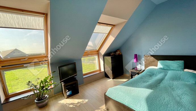 33. kép | Eladó Családi ház, Hidegség (#177456)