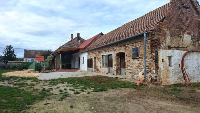 36. kép | Eladó Családi ház, Agyagosszergény (#177575)