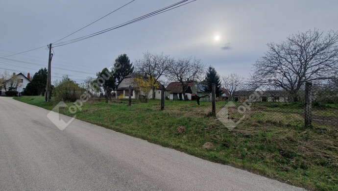 23. kép | Eladó Családi ház, Ács (#180853)