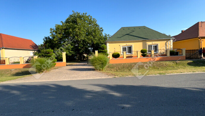 35. kép | Eladó Családi ház, Nemeskocs (#180795)