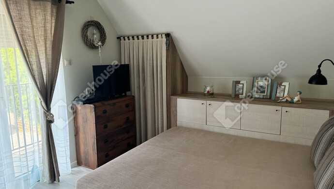 27. kép | Eladó Családi ház, Balatonkenese (#177685)