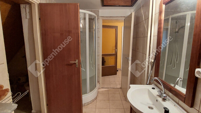 9. kép | Fürdő | Eladó Családi ház, Zalaszentiván (#180330)